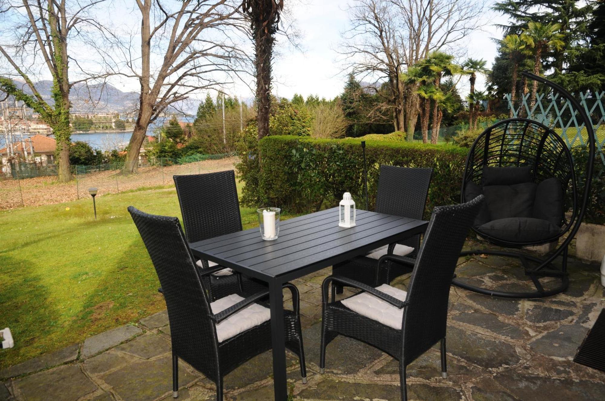Lovingstresa3 Giardino Del Lago Exteriér fotografie